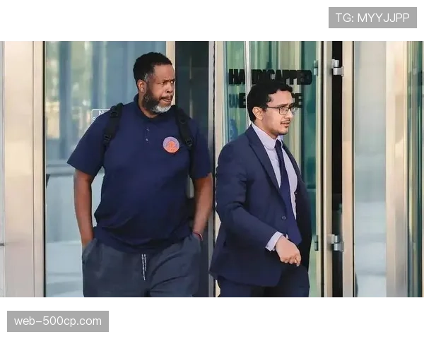 前英超球员因涉嫌参与赌博集团操纵比赛被警方正式起诉 前英超球员因涉嫌参与赌博集团操纵比赛被警方正式起诉